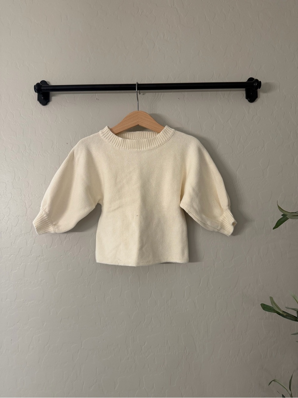 Winnie & Crew Cream Knit Bubble Sweater